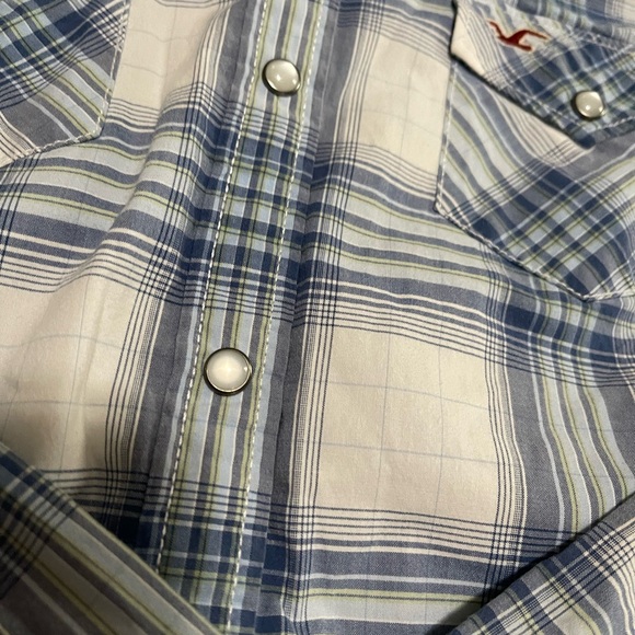 button down plaid shirt - Picture 2 of 4